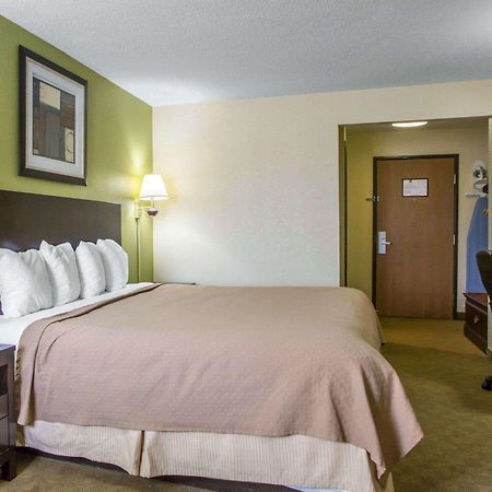 מריוויל Quality Inn מראה חיצוני תמונה