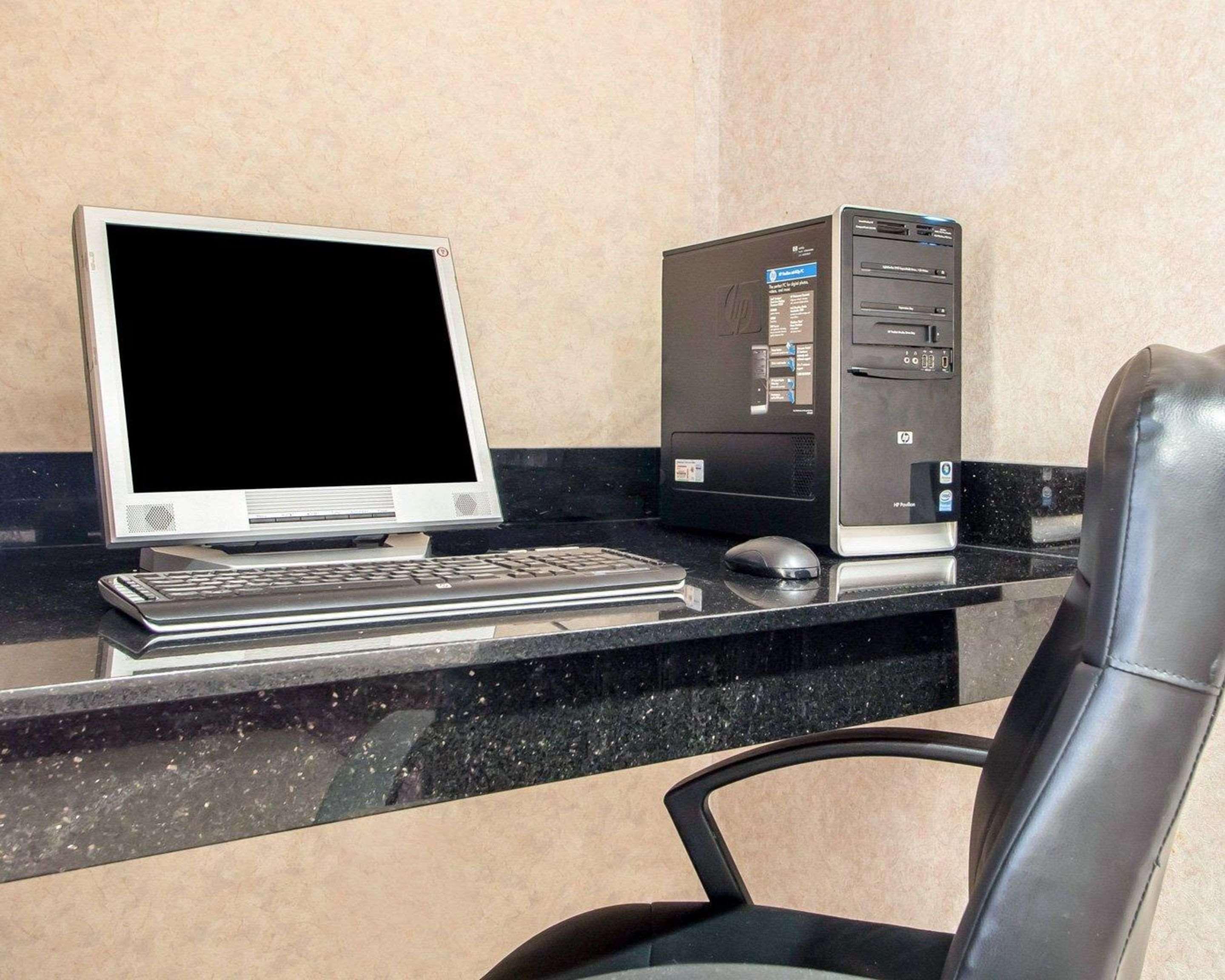 מריוויל Quality Inn מראה חיצוני תמונה
