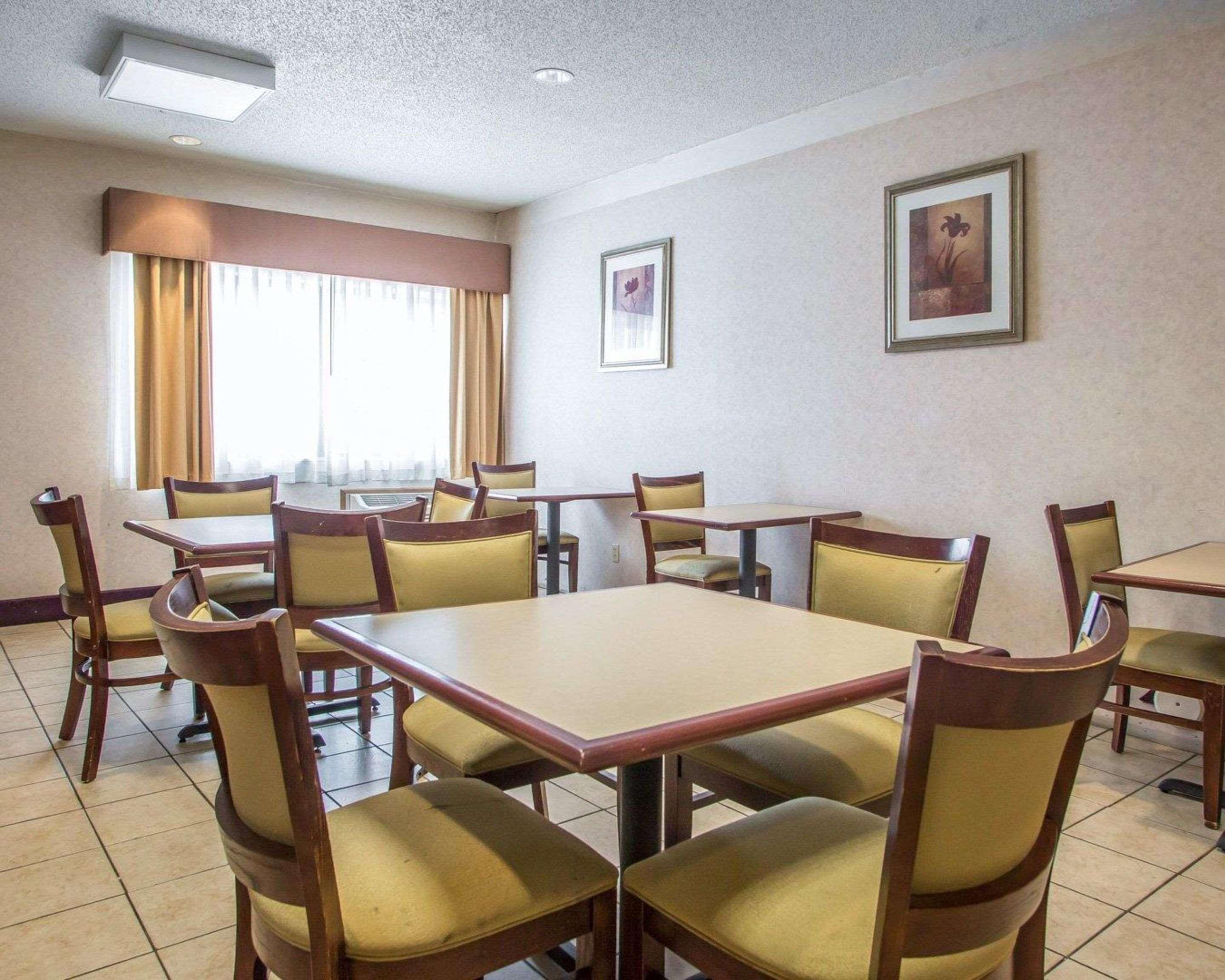 מריוויל Quality Inn מראה חיצוני תמונה