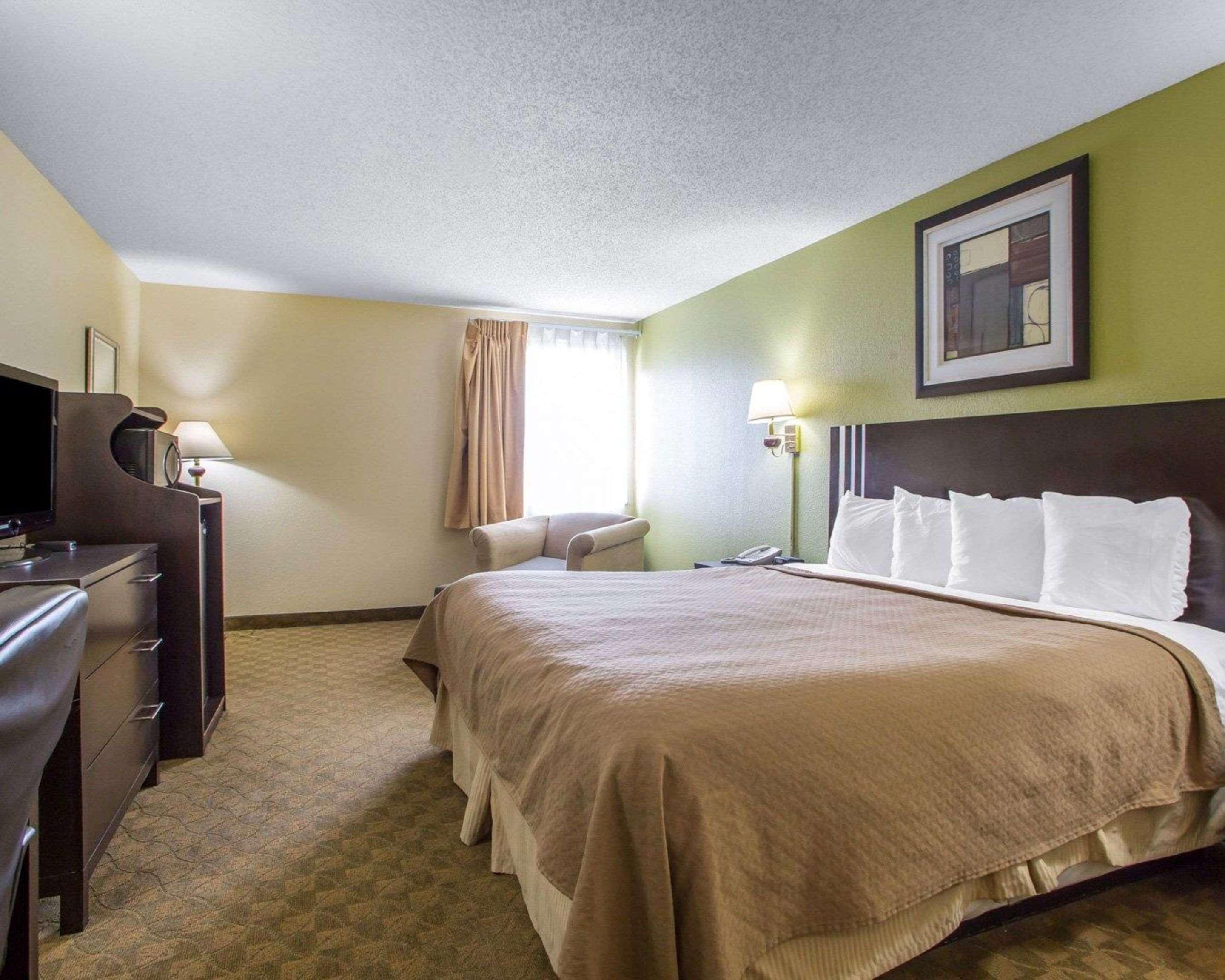 מריוויל Quality Inn מראה חיצוני תמונה