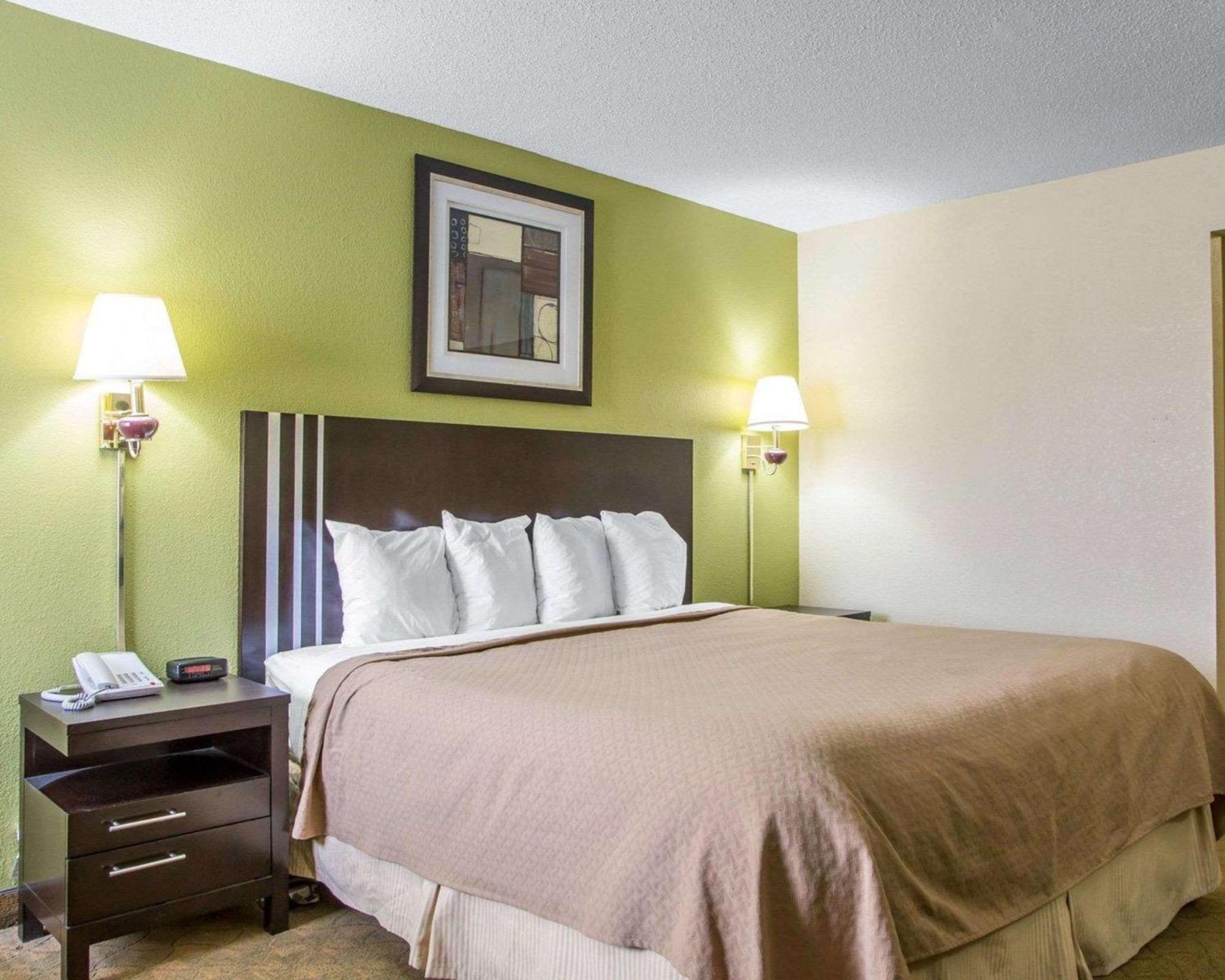מריוויל Quality Inn מראה חיצוני תמונה