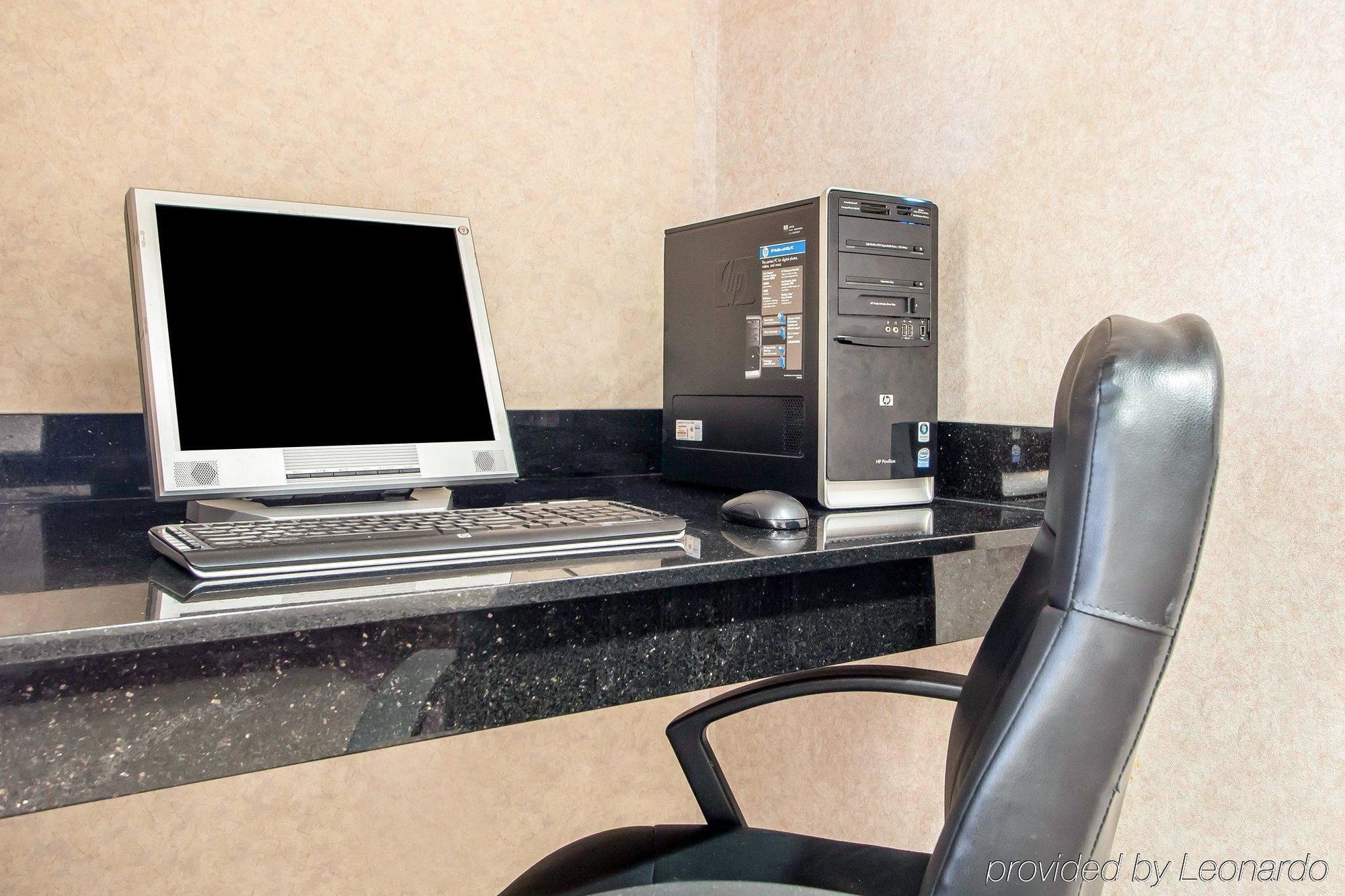 מריוויל Quality Inn מראה חיצוני תמונה