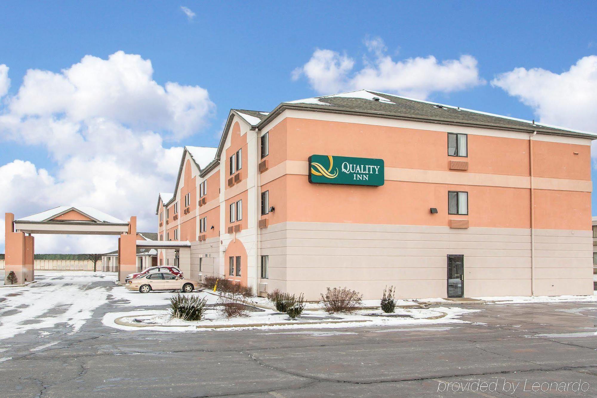 מריוויל Quality Inn מראה חיצוני תמונה